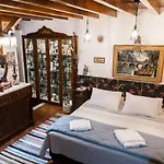 Mythic Spa Villa